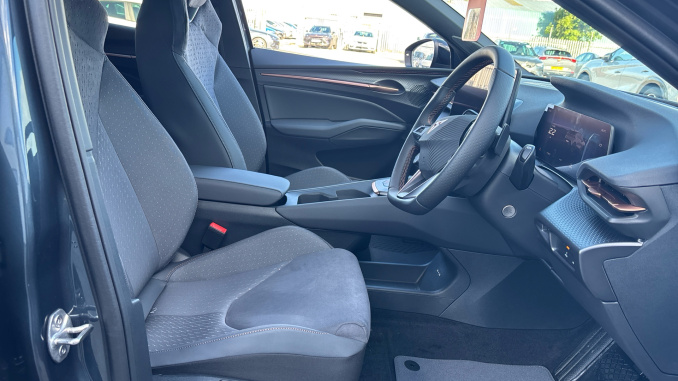 CUPRA Raval 155kW V2 52kWh 5dr Auto Electric Hatchback - Image 15